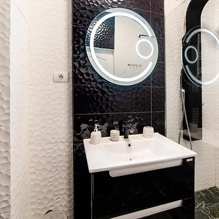 Apartament Unique Luxury 9 * Navodari