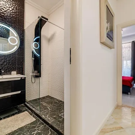 アパート Apartament Unique Luxury 9 ナボダリ